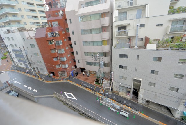 メゾンドール本郷 バルコニー