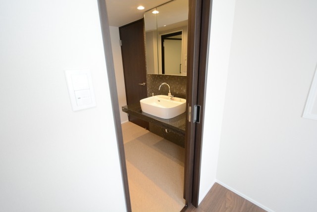 外苑パークホームズ 洋室6_3