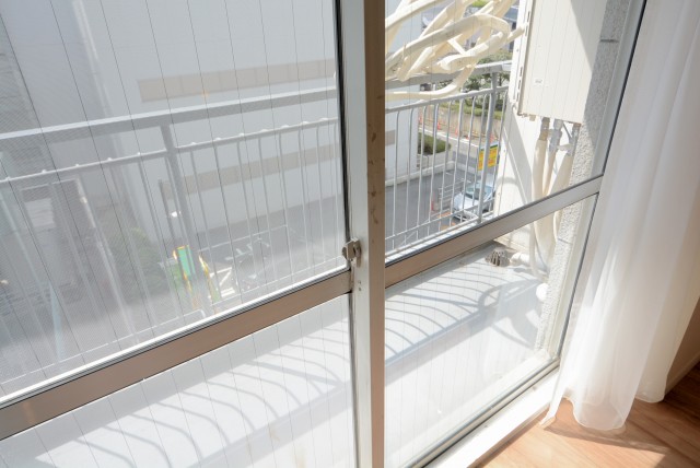 南平台マンション バルコニ^