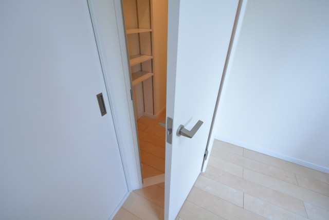 ピロティ五反田 洋室1