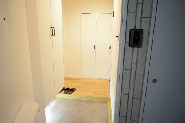 中銀マーブルマンシオン新宿五丁目 玄関