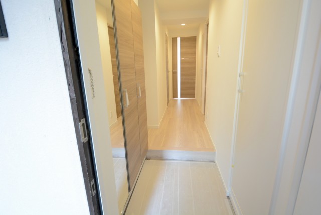 グランドメゾン新宿東 玄関