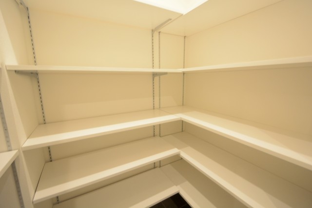 東急アルス本郷 玄関