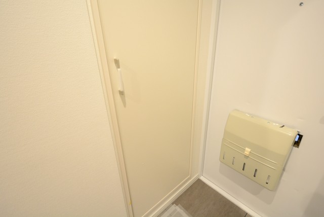 グランドメゾン新宿東 玄関