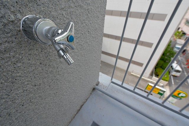 南平台マンション バルコニー