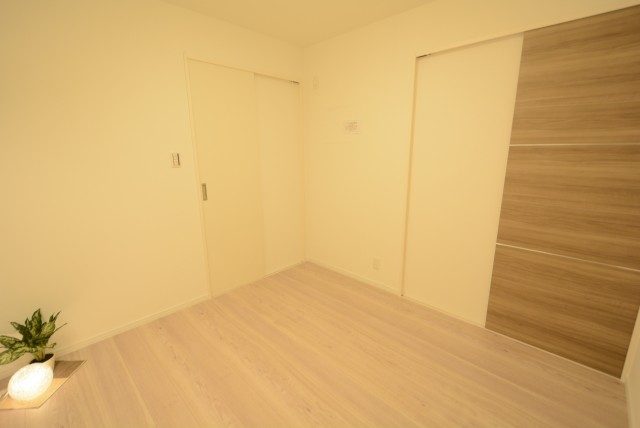 グランドメゾン新宿東 洋室２