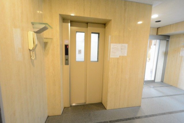 パラスト下目黒エントランス