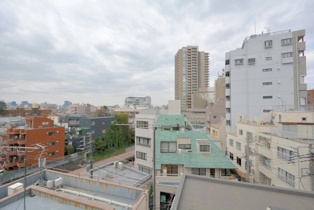 小日向サニーハイツ バルコニー