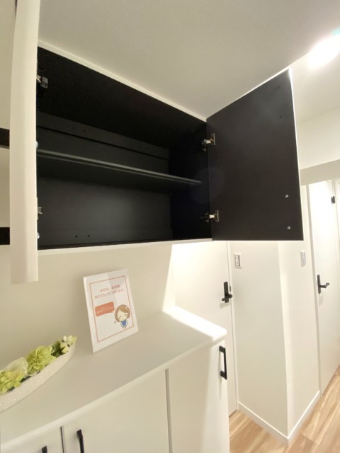 東建島津山南ハイツ 玄関