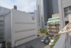 南平台マンション バルコニ^