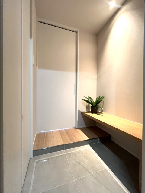 シャンボール恵比寿 玄関廊下