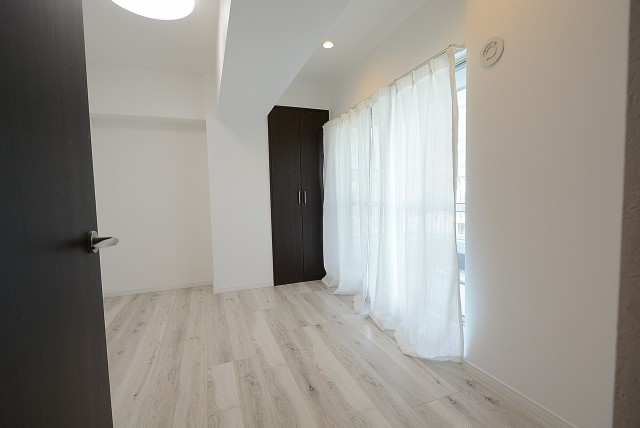 南平台マンション 洋室②