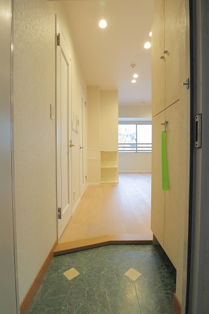 イトーピアアルファシティ池袋 玄関