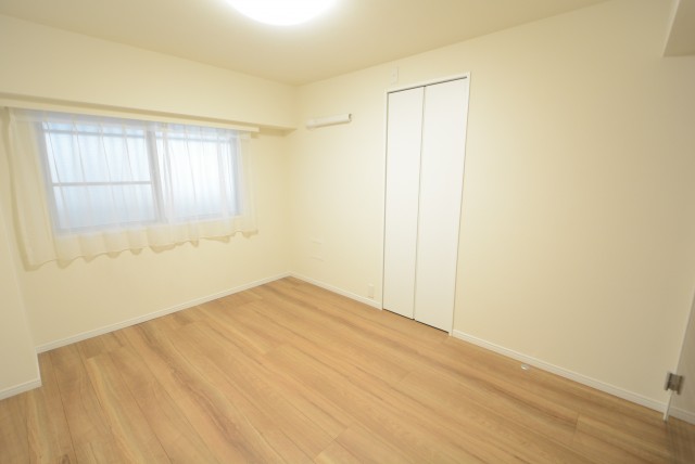 南平台マンション 洋室7_8