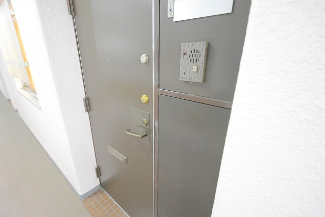 朝日白山マンション 玄関