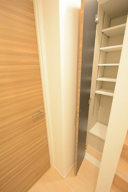 ハヤマビル 収納 ハヤマビル 収納