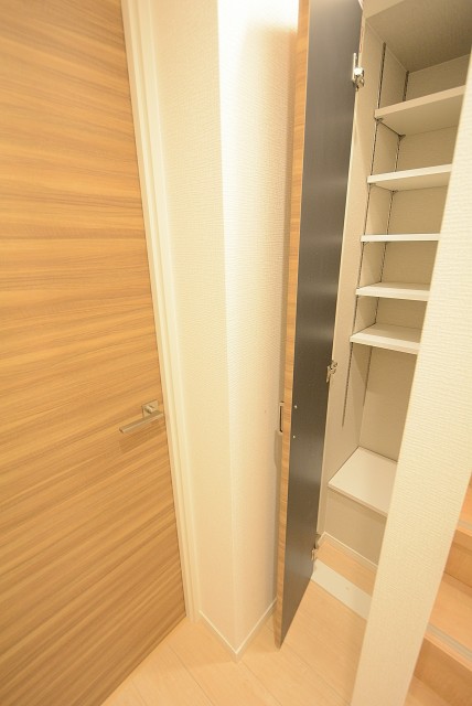 ハヤマビル 収納