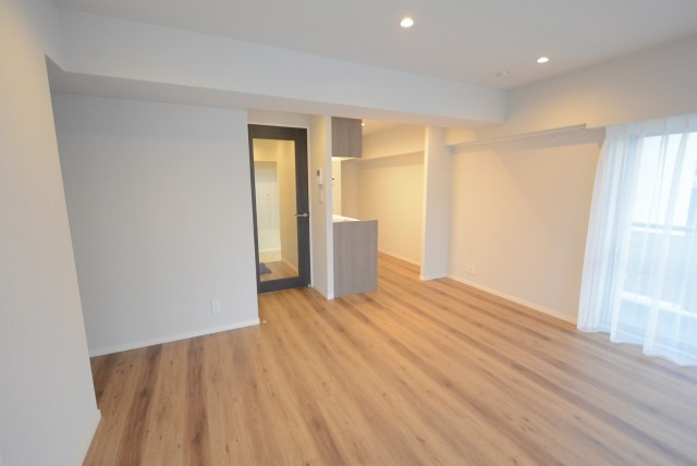 マンション駒場 洋室１