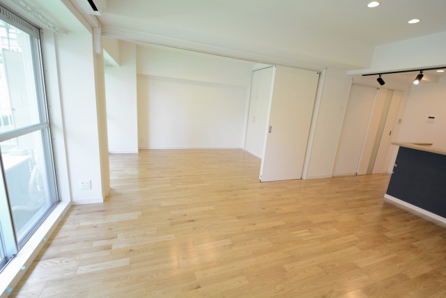 メゾンドール明石 洋室2