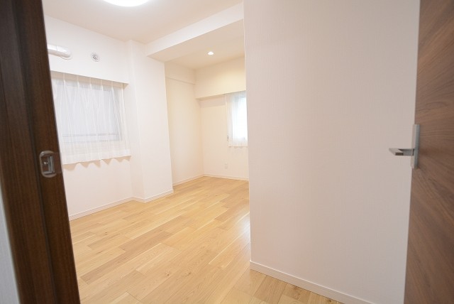 幡ヶ谷コーエイマンション 洋室6.8