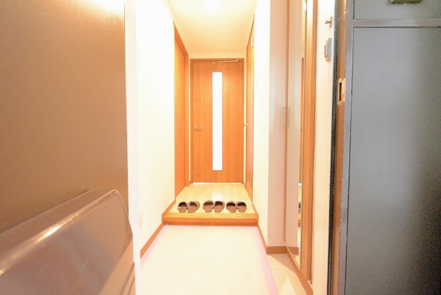朝日白山マンション 玄関