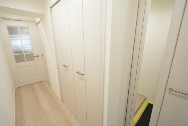 中野坂上マンション 玄関