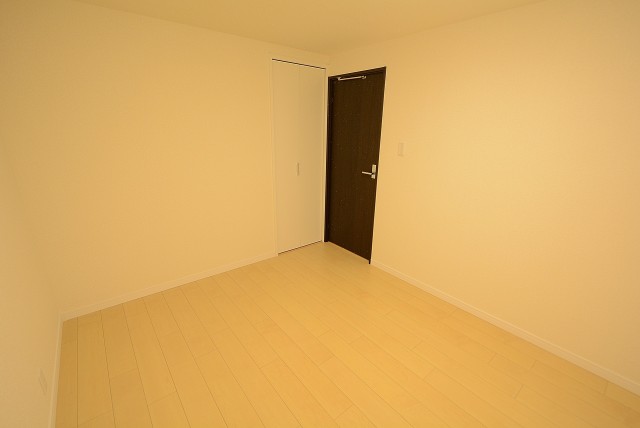 三井音羽ハイツ 洋室①