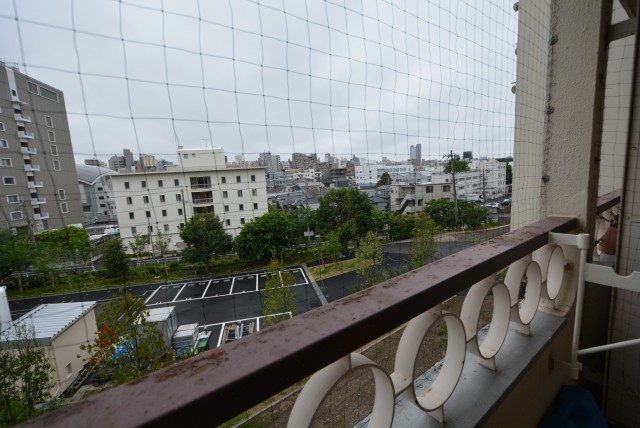 マンション駒場 バルコニー