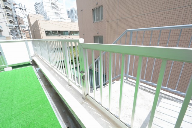 メゾンドール明石 バルコニー