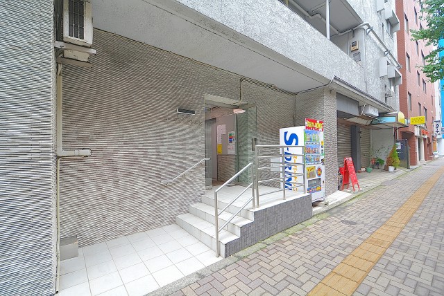 幡ヶ谷コーエイマンション エントランス