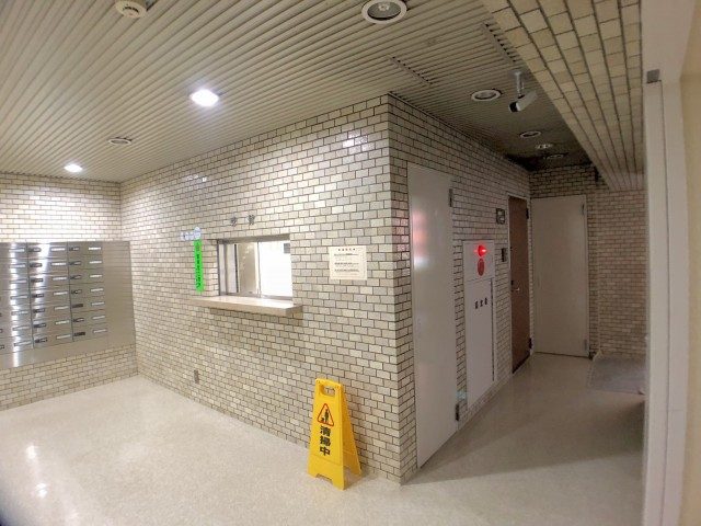 初台パークサイドハイツ エントランス