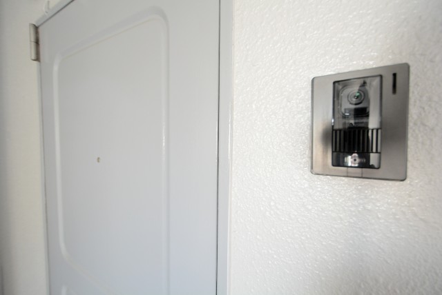 日興マンション 玄関