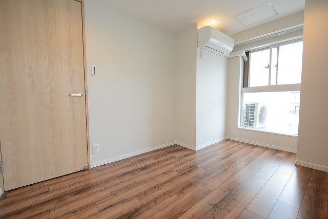 都立大バロンズコート 洋室5.0