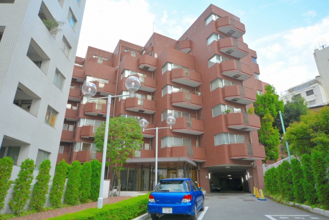 チュリス氷川坂 外観