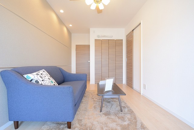 ハヤマビル 洋室7.4