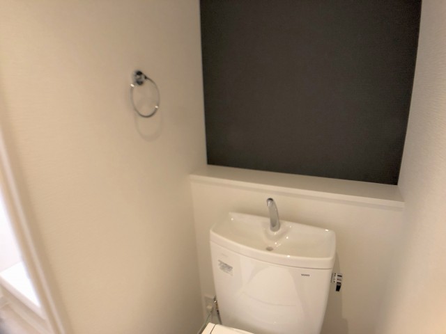 赤坂南部坂ハイツ トイレ