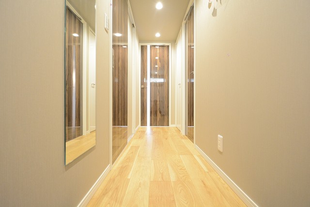 祐天寺第二コーポラス　廊下