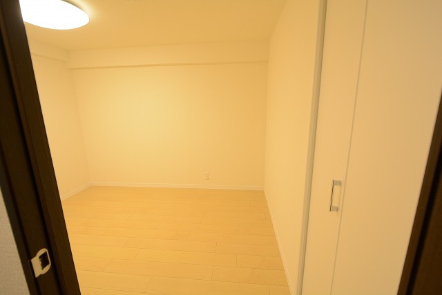 三井音羽ハイツ 洋室①