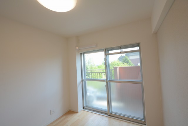 砧公園ヒミコマンション 洋室３