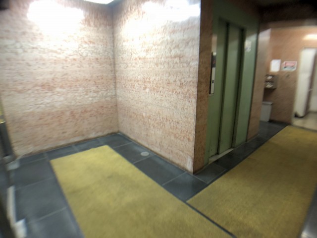 赤坂南部坂ハイツ エントランス