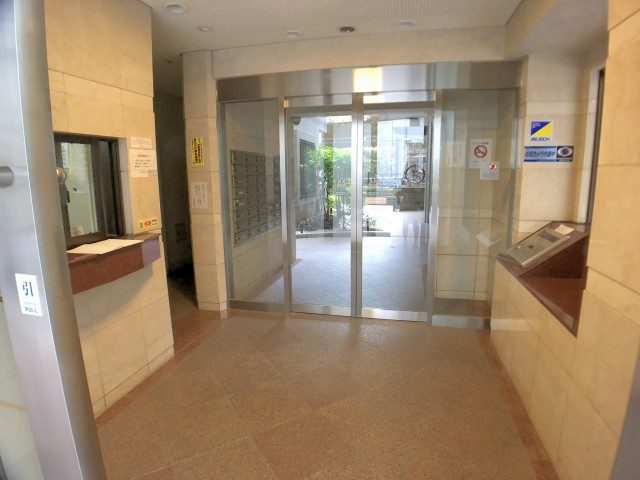 朝日マンション赤坂南部坂 エントランス