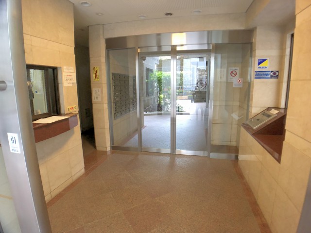 朝日マンション赤坂南部坂 エントランス