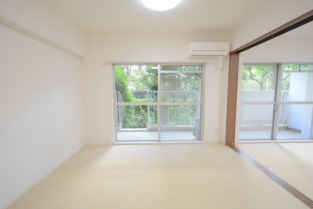 ファミリータウン東陽 バルコニー