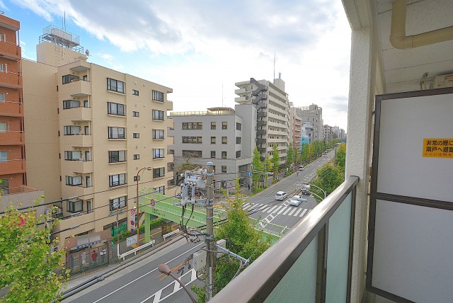 都立大バロンズコート バルコニー