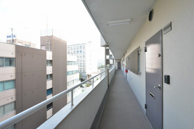 東品川ハウス 玄関