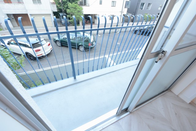 秀和高円寺レジデンス バルコニー