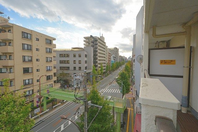 都立大バロンズコート バルコニー