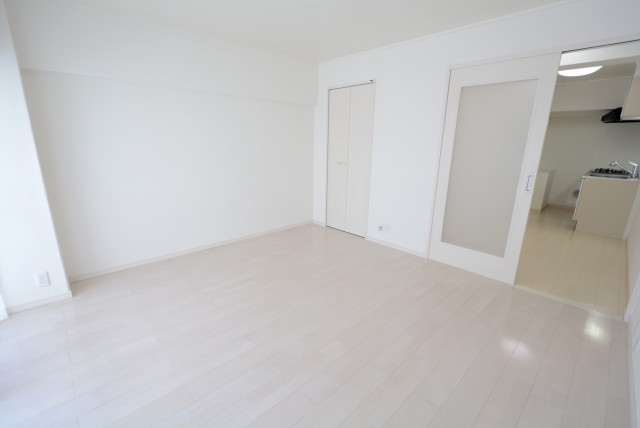 日興マンション 洋室