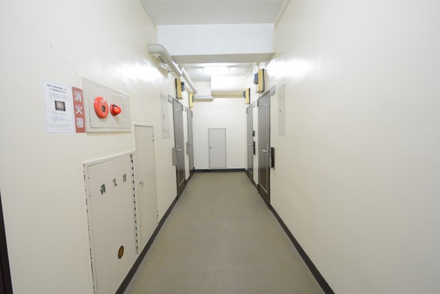 中野坂上マンション 内廊下