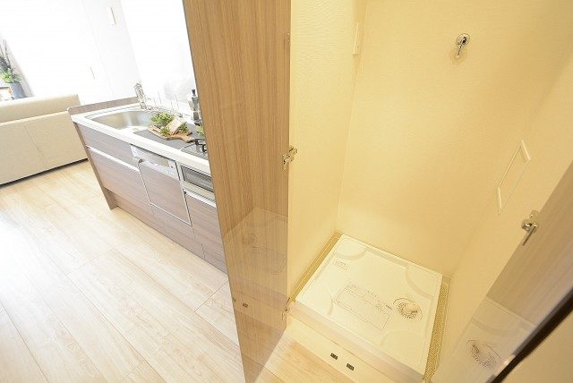 三軒茶屋スカイハイツ 洗濯機置場